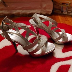 Strapy Fioni Night Heels